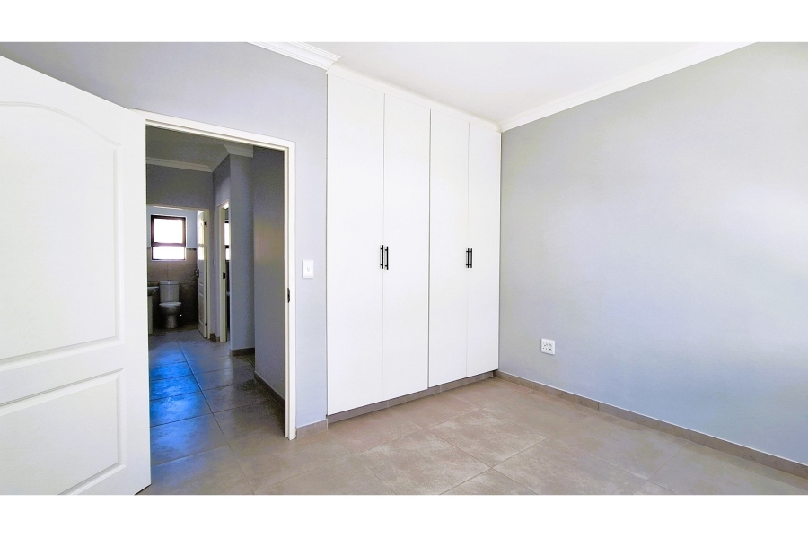 3 Bedroom Property for Sale in Sandy Point Western Cape